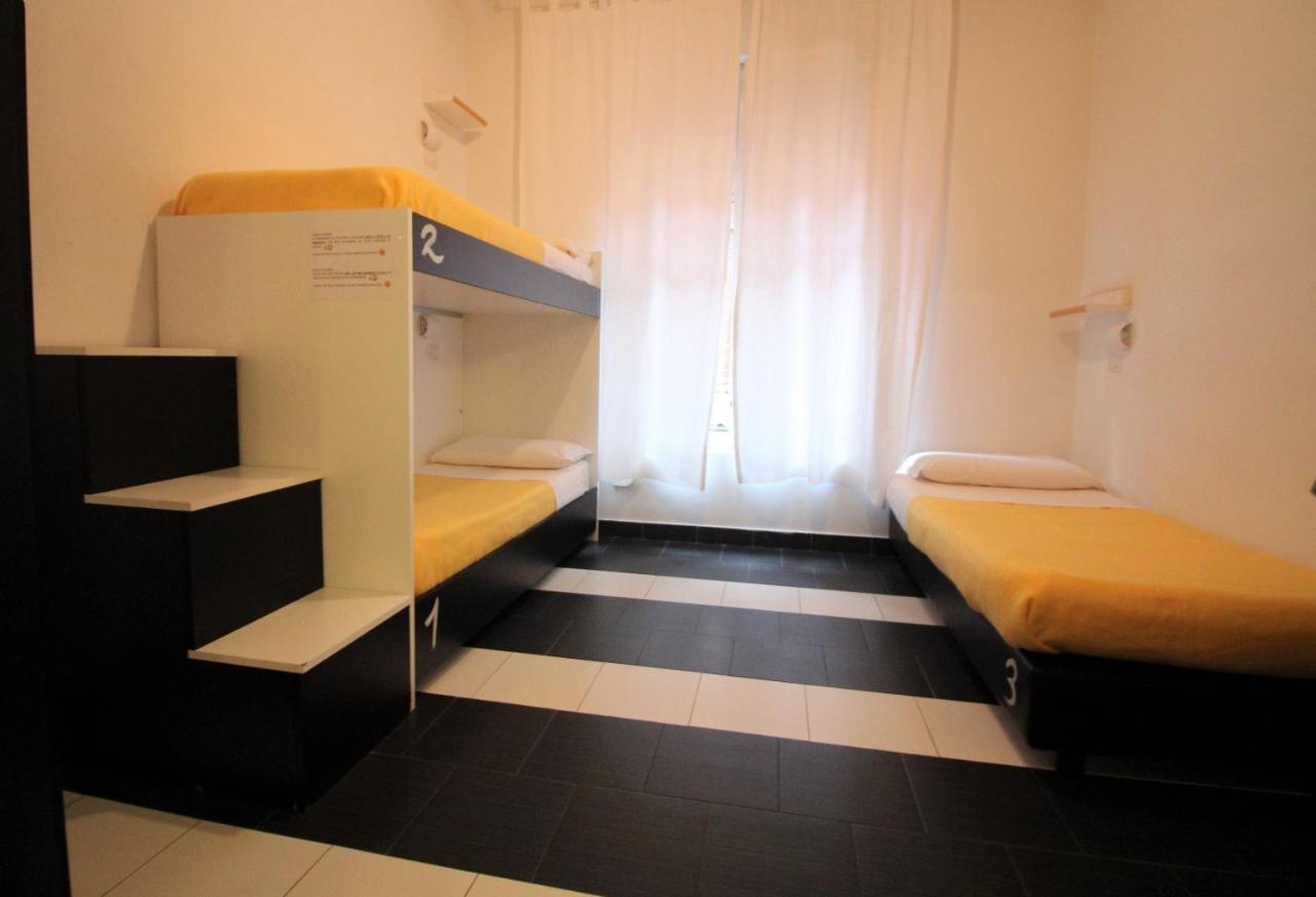 New Generation Hostel Milan Center Экстерьер фото