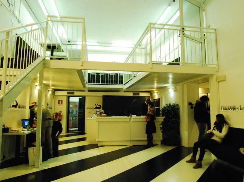 New Generation Hostel Milan Center Экстерьер фото